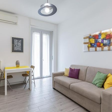 מילאנו Piazza De Angeli M1 Comfortable Flat With Balcony מראה חיצוני תמונה
