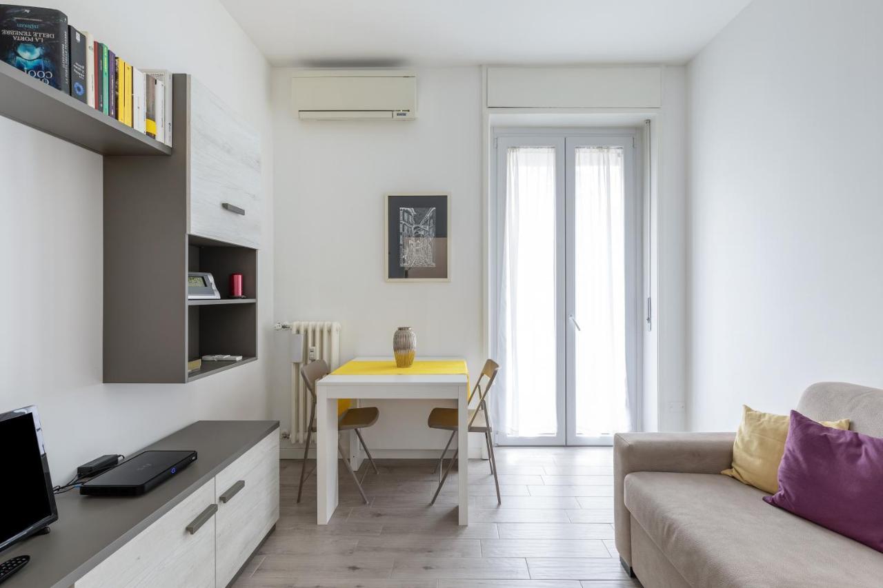 מילאנו Piazza De Angeli M1 Comfortable Flat With Balcony מראה חיצוני תמונה